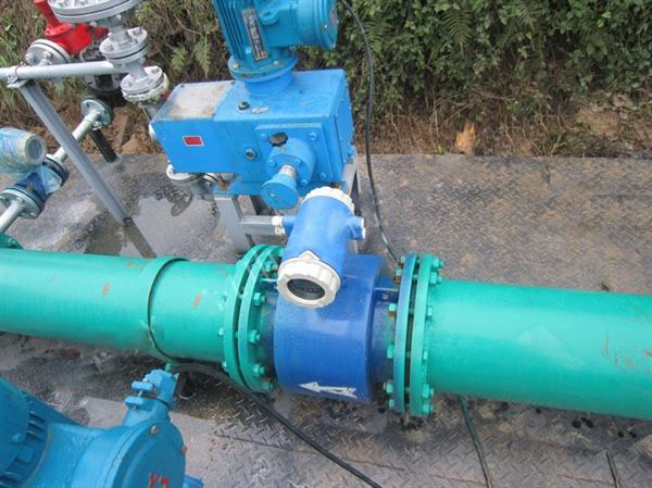 DN150污水電磁流量計的應(yīng)用